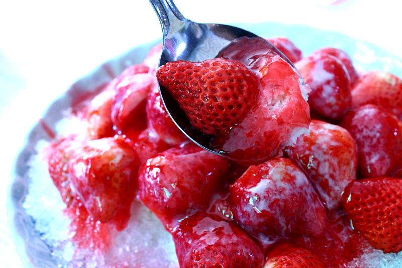 草莓牛奶冰要開賣了。（Photo credit：吳叮咚）