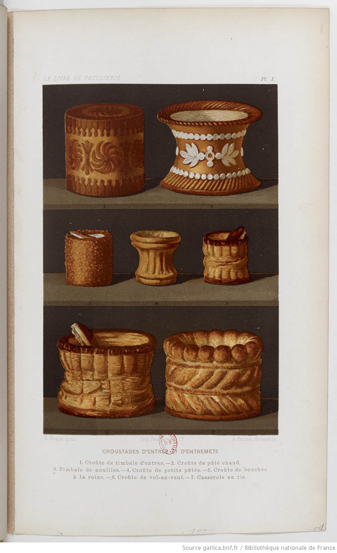 使用千層酥皮製成的法式酥盒（vol-au-vent）和以麵包製成的脆皮酥盒（croustade），經常在法式料理的前菜中出現。中間可填入肉、魚或其他海鮮等餡料。19世紀知名主廚、糕點師Jules Gouffé的《甜點之書》（Le livre de pâtisserie）中便有一整頁彩色圖繪，圖中架上第二層右手邊的正是皇后一口酥。（圖片來源：Gallica｜Bnf.fr）