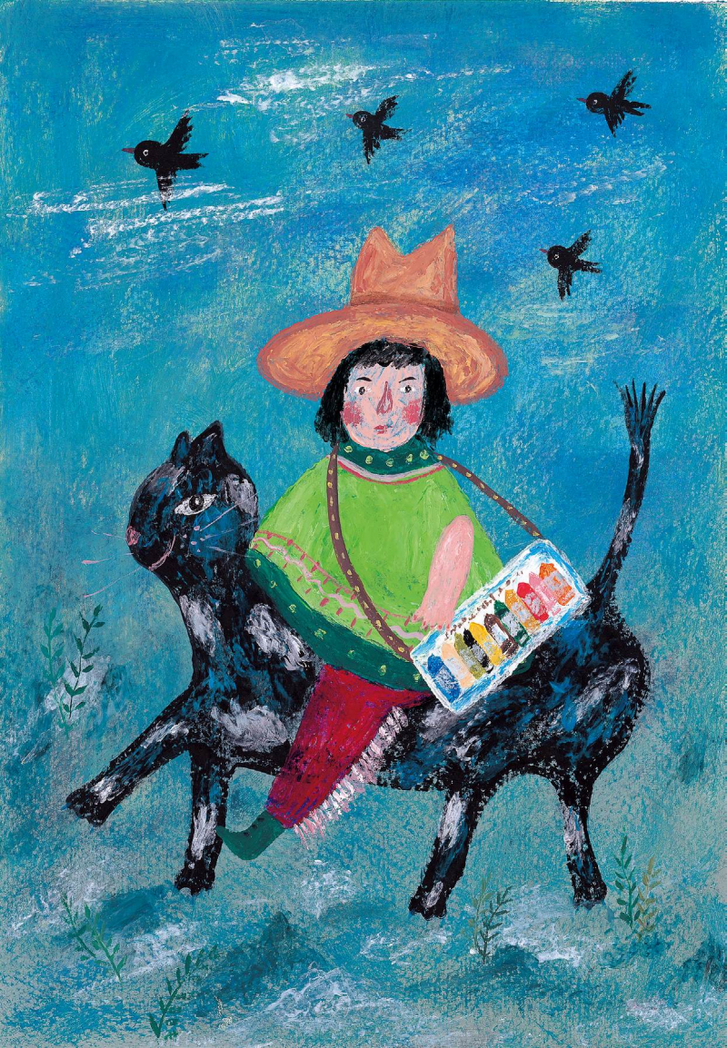 阿力騎著大貓，周圍伴飛著鳥群（也許就是其他藝術家友人），這是她描繪心中與黑貓Salt的情感，他鄉的不便與雜亂難免，但所幸自由無限。 （圖／《去遠方：聖塔菲印象》© 阿力金吉兒／大塊文化）