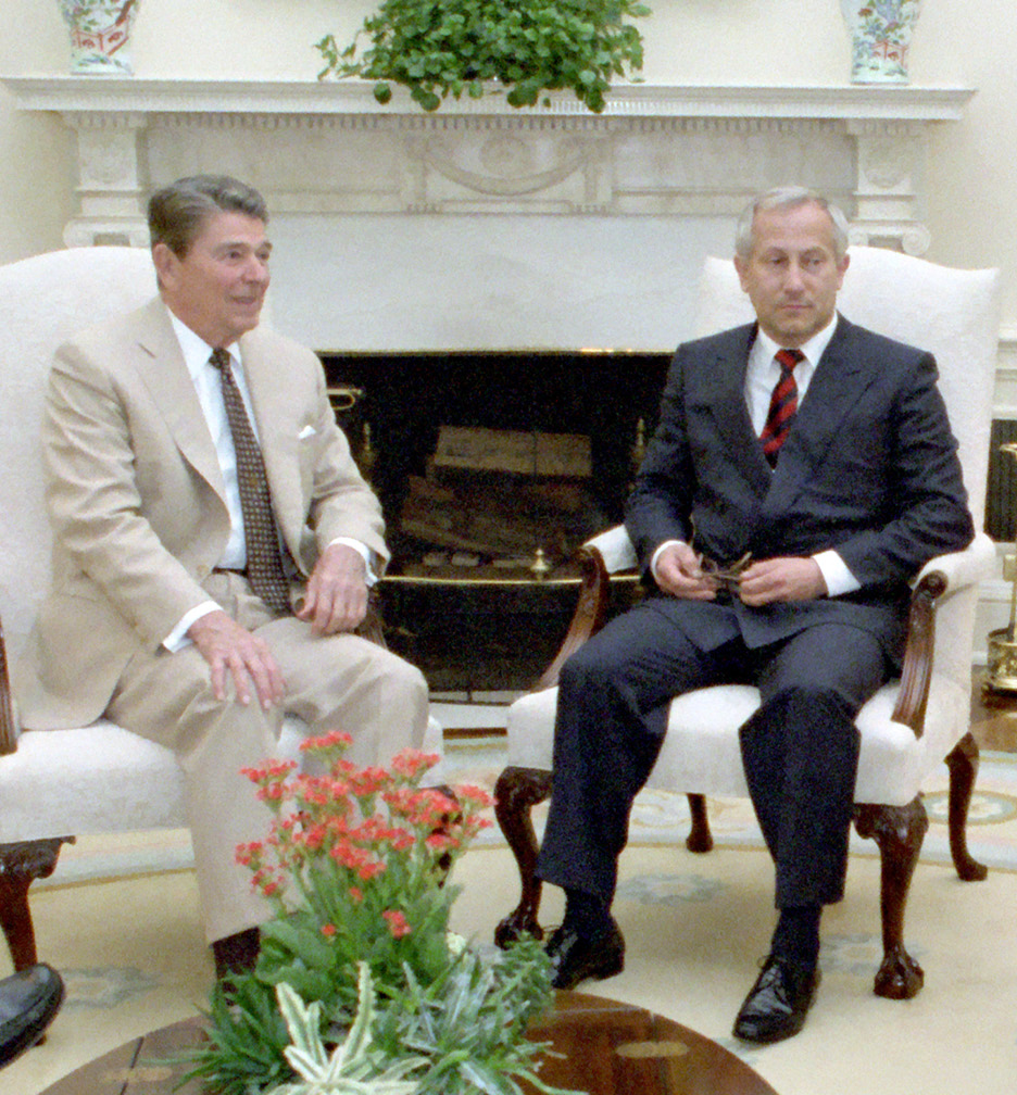 美國總統雷根與戈傑夫斯基。（圖片來源/wiki）