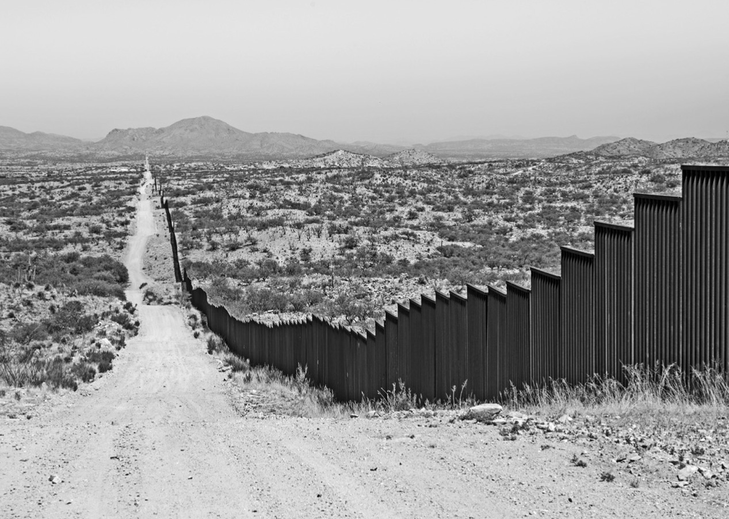 美國亞利桑那州沙沙比的美墨邊界。（攝影/麥可．威爾斯）