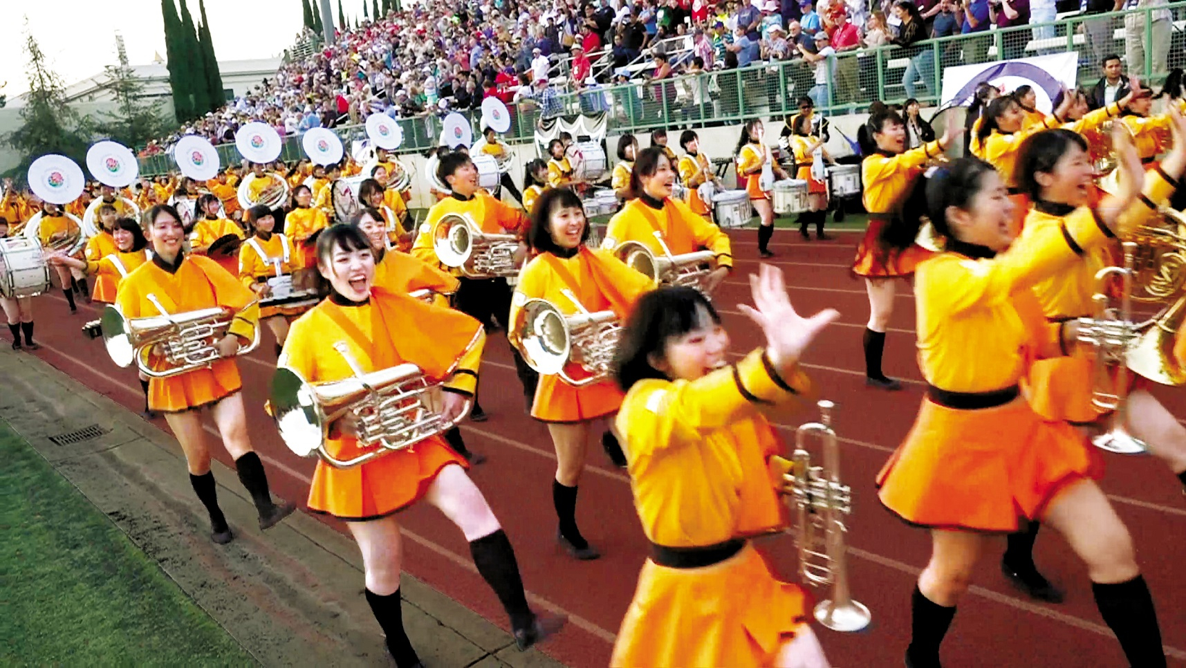 京都橘高中管樂社，又稱橘色惡魔。（遠流出版提供、cGreen Band Association）